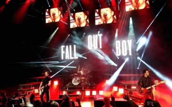 How to Set up Stage Lighting That Will Literally Steal the Show