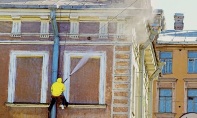 Clean A Commercial Building with Power Wash Cleaning Services