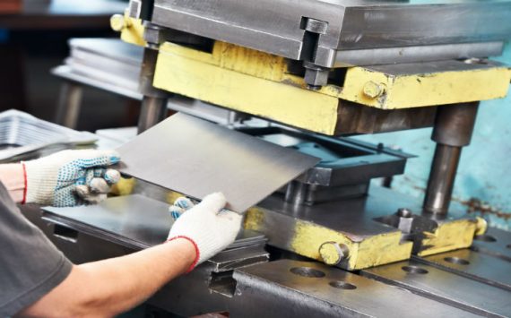 Helpful Services That Steel Fabricators Can Offer During a Building Remodel