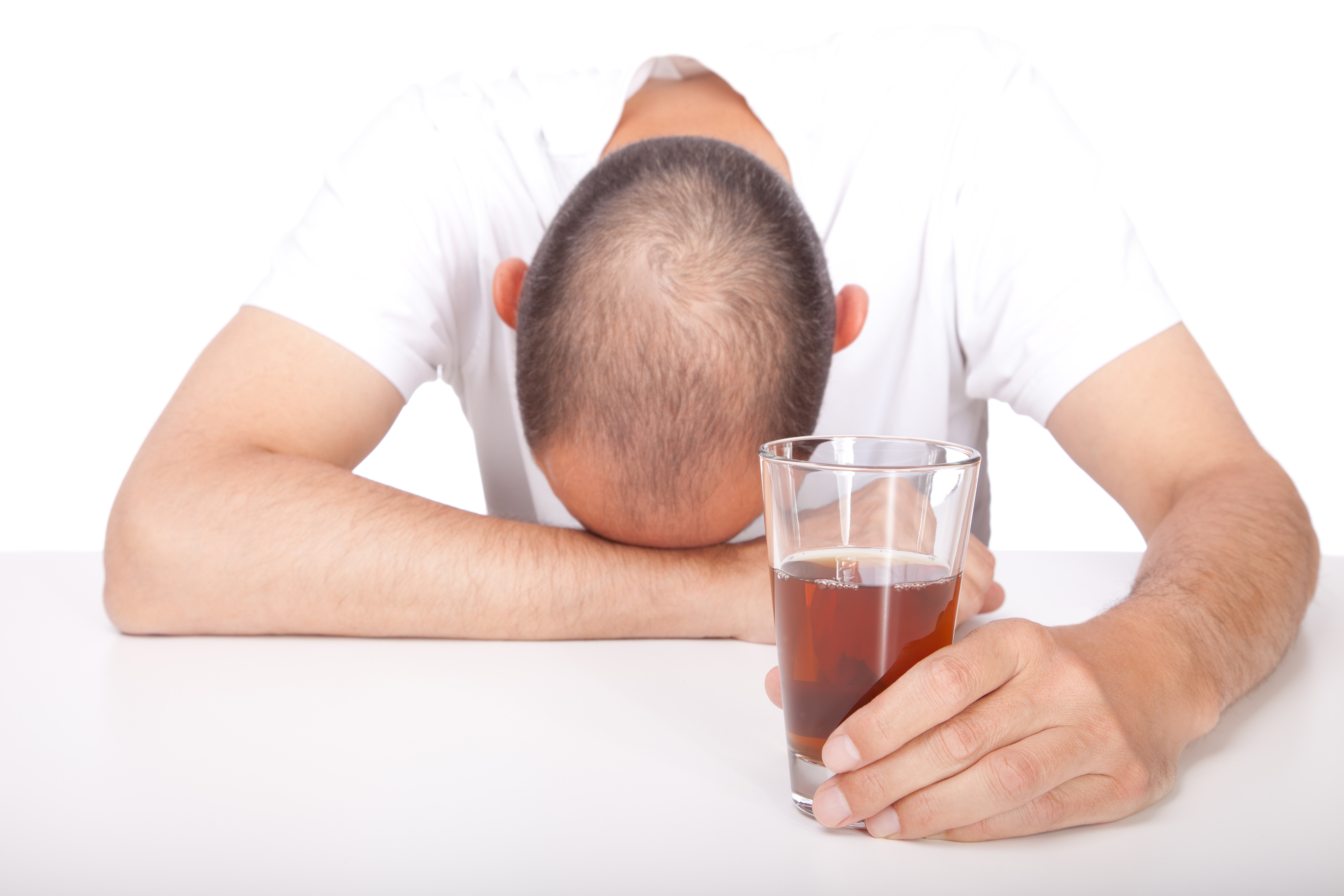 Regain Your Healthy Life From Alcohol Addiction in Riverside, CA