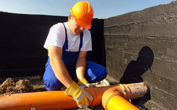 Why You Need Pipe Cleaning in Long Beach