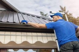 A Clean Roof and Rain Gutters Eventually Pay Off in Puyallup, WA