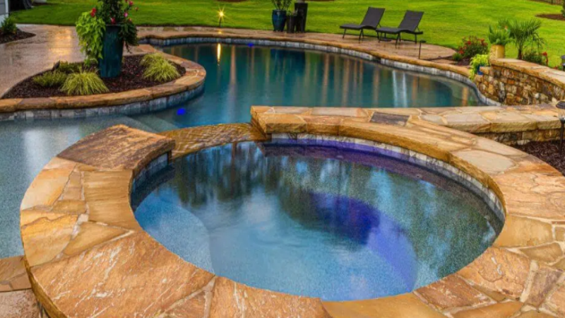 Keep Your Pool Nice and Clean By Hiring a Pool Maintenance Service in Peachtree City, GA