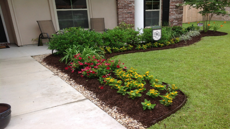 Companies That Offer Lawn Fertilization in Baton Rouge Help Keep Your Lawn Thriving Year After Year